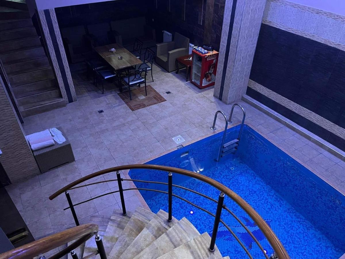 Joy Hotel Apartament Yerevan Exterior photo